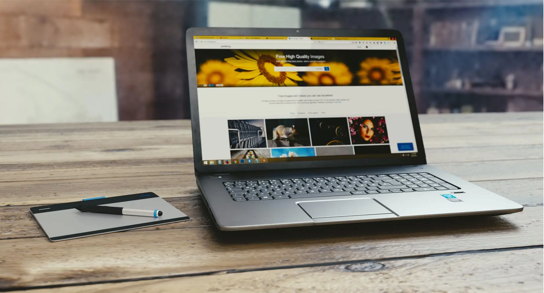 Website on laptop created by BOWWE Business builder