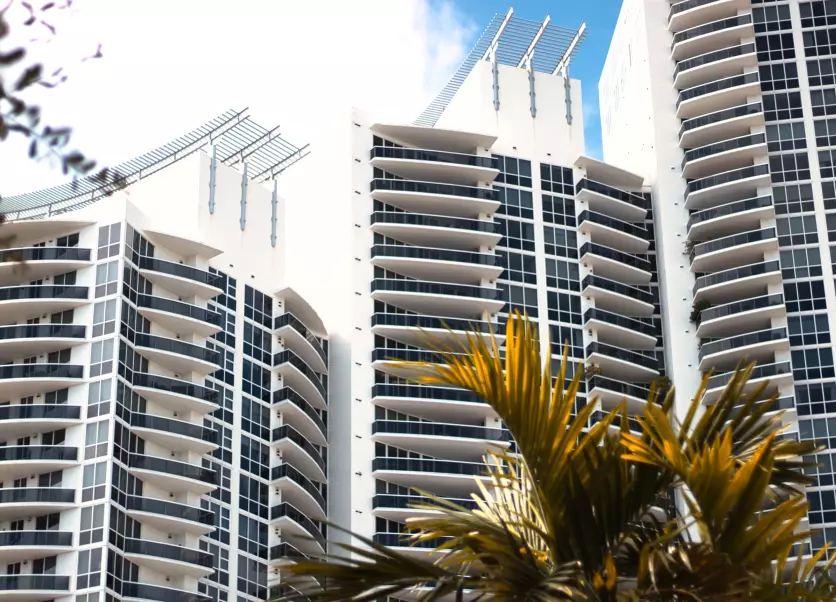 multi-storey building 