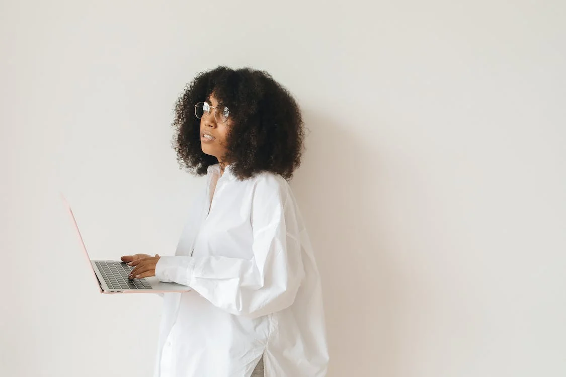 woman entrepreneur comes up with a name for her agency