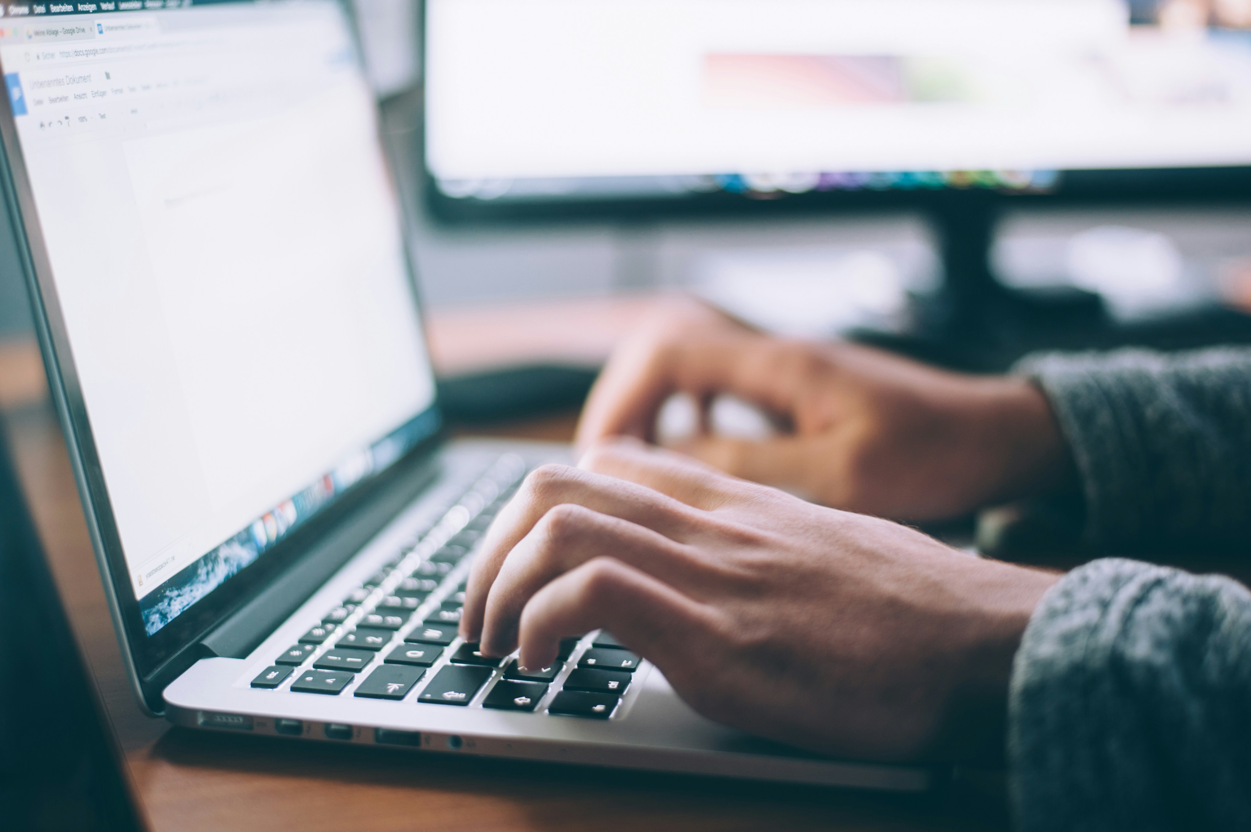 How long does it take to build a website? [2026]