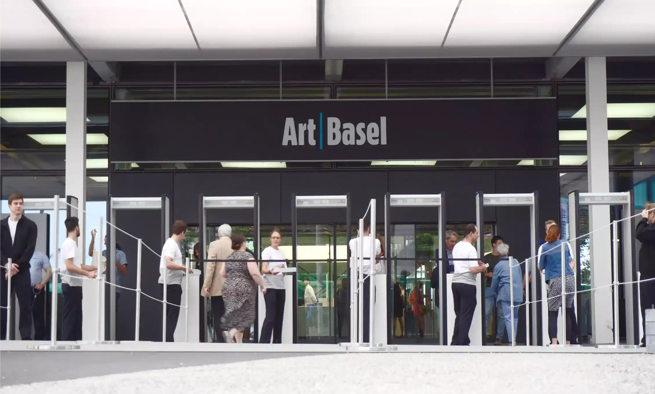People near the entrance to the art fair
