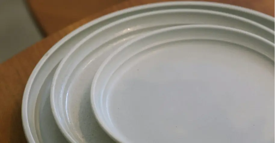 Various types of dishes