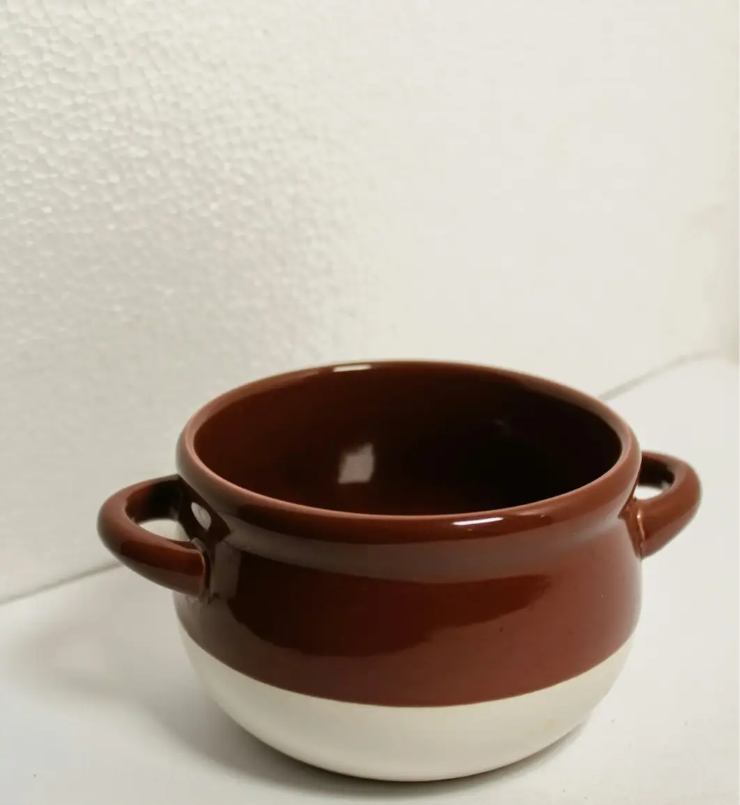 Various types of dishes