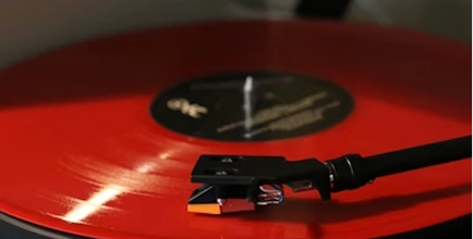 Audiophile vs Budget: Which Turntable Is Really Worth It?